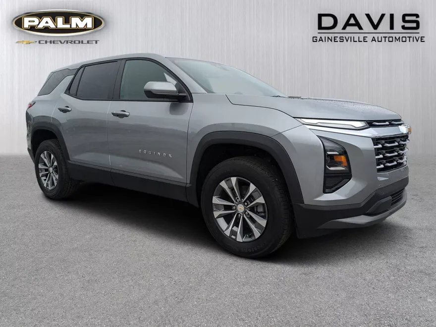 2026 Chevrolet Equinox LT photo 1