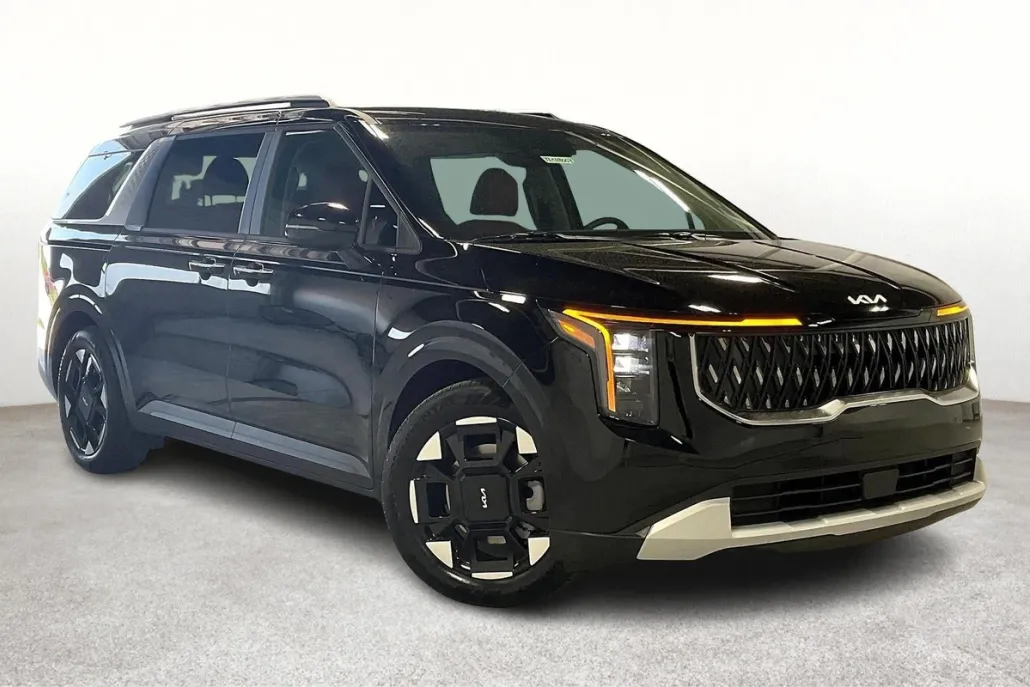 2026 Kia Carnival EX photo 1