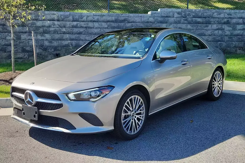 2020 Mercedes Benz CLA 250 4MATIC photo 1