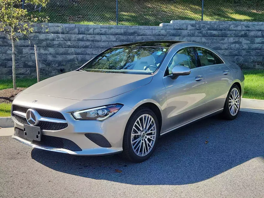 2020 Mercedes Benz CLA 250 4MATIC photo 1