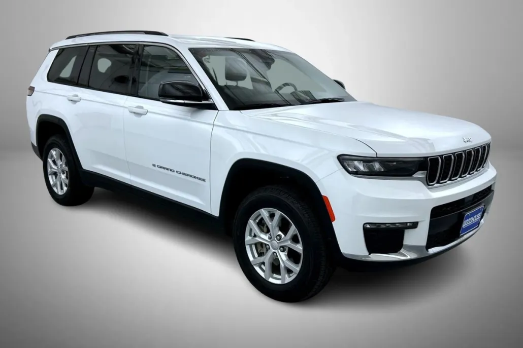 2023 Jeep Grand Cherokee Limited photo 1