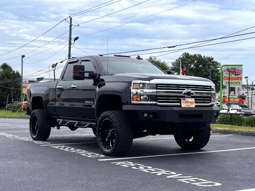 2016 Chevrolet Silverado 2500HD photo 1