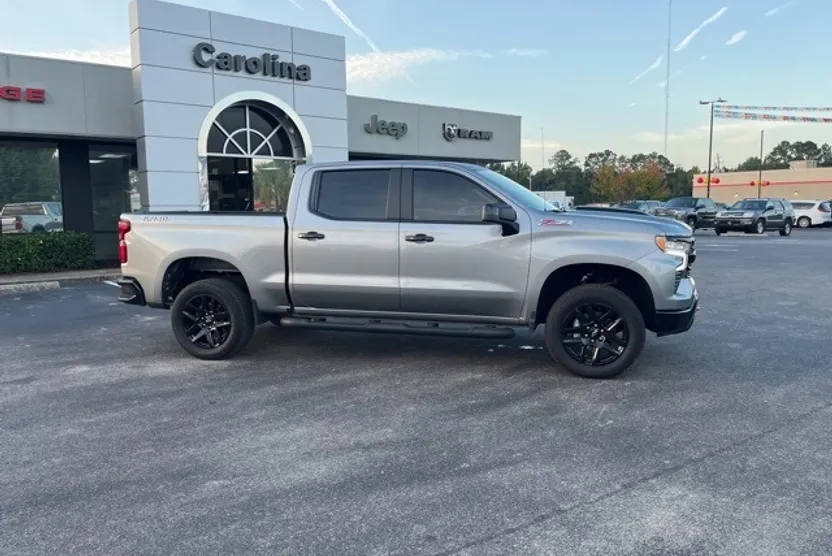 2025 Chevrolet Silverado 1500 LT Trail Boss photo 1