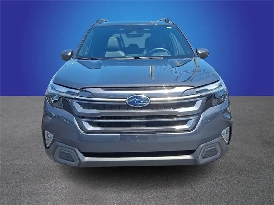 2025 Subaru Forester Limited photo 1