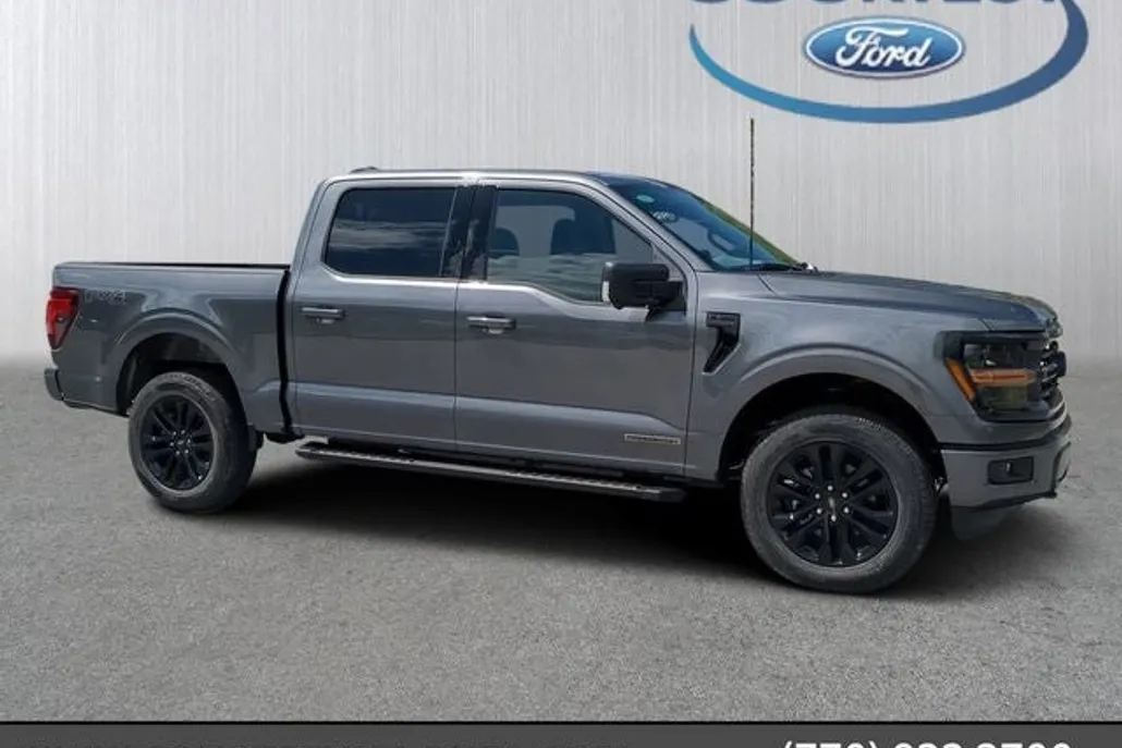 2025 Ford F-150 XLT photo 1