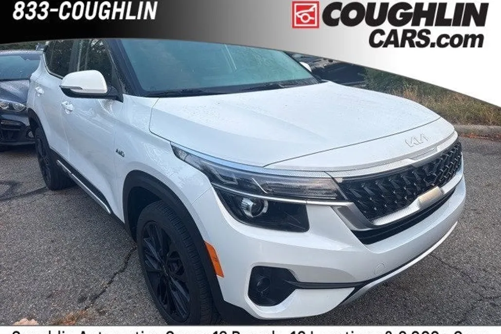 2023 Kia Seltos Nightfall Edition photo 1