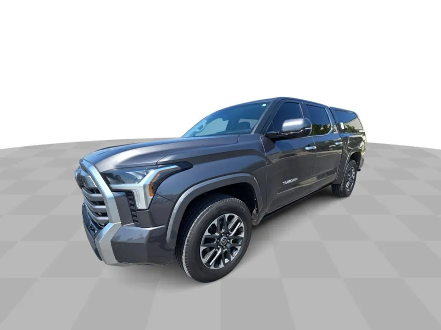 2023 Toyota Tundra Limited photo 1