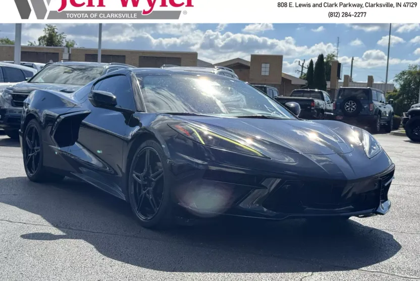 2020 Chevrolet Corvette Stingray 2LT Coupe photo 1