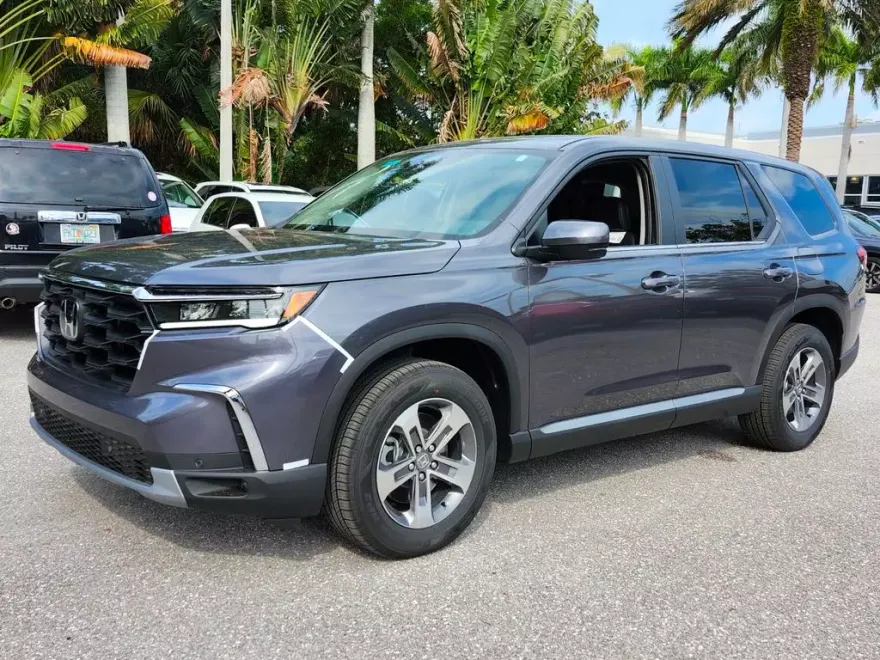 2025 Honda Pilot EX-L photo 1