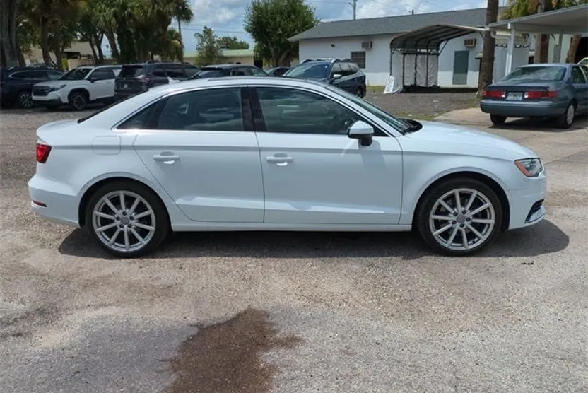 2015 Audi A3 1.8T Premium photo 1