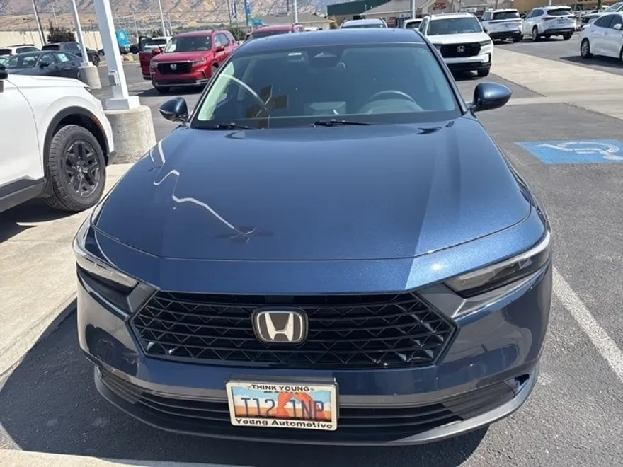 2023 Honda Accord EX 1.5T photo 1