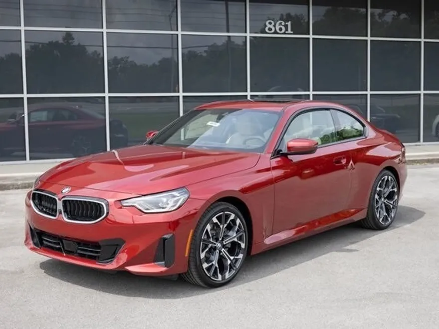 2025 Bmw 230i photo 1