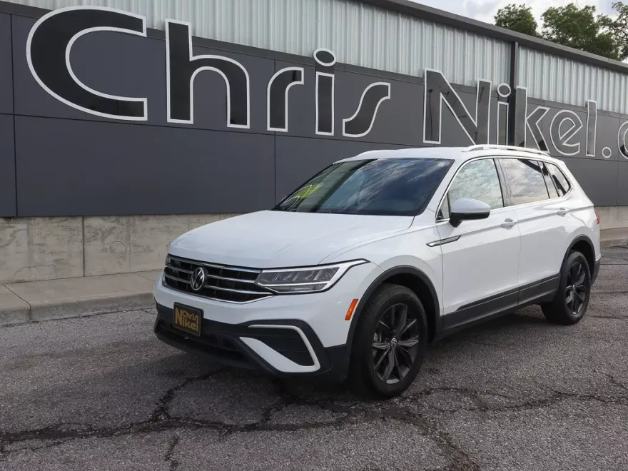 2024 Volkswagen Tiguan SE Wolfsburg Edition photo 1