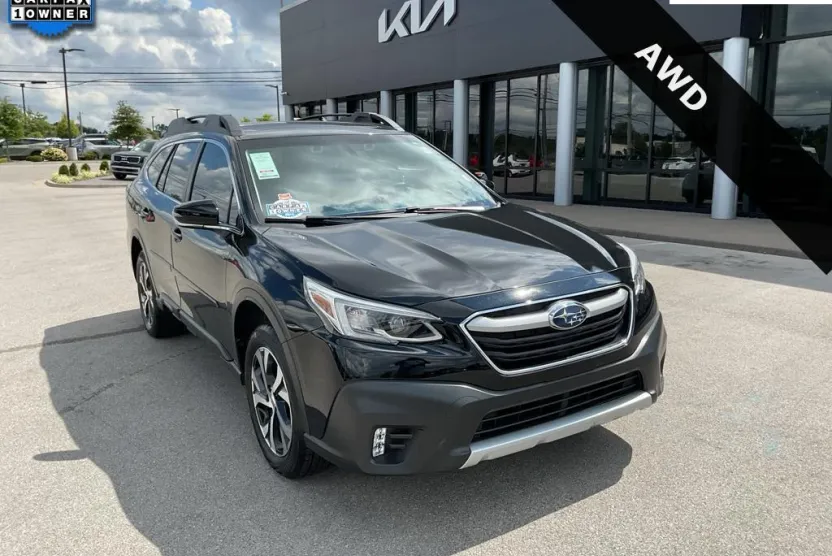 2022 Subaru Outback Limited photo 1