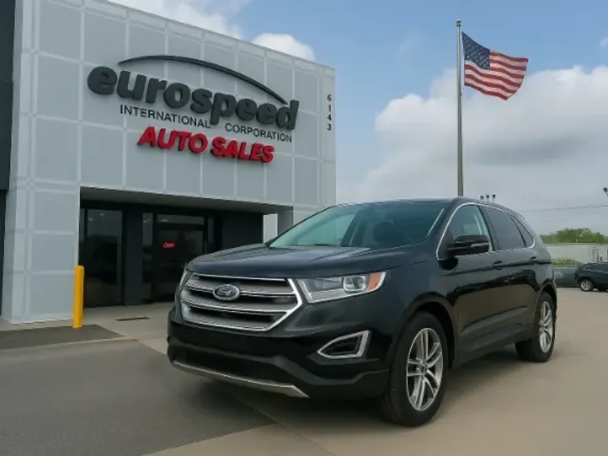 2017 Ford Edge Titanium photo 1