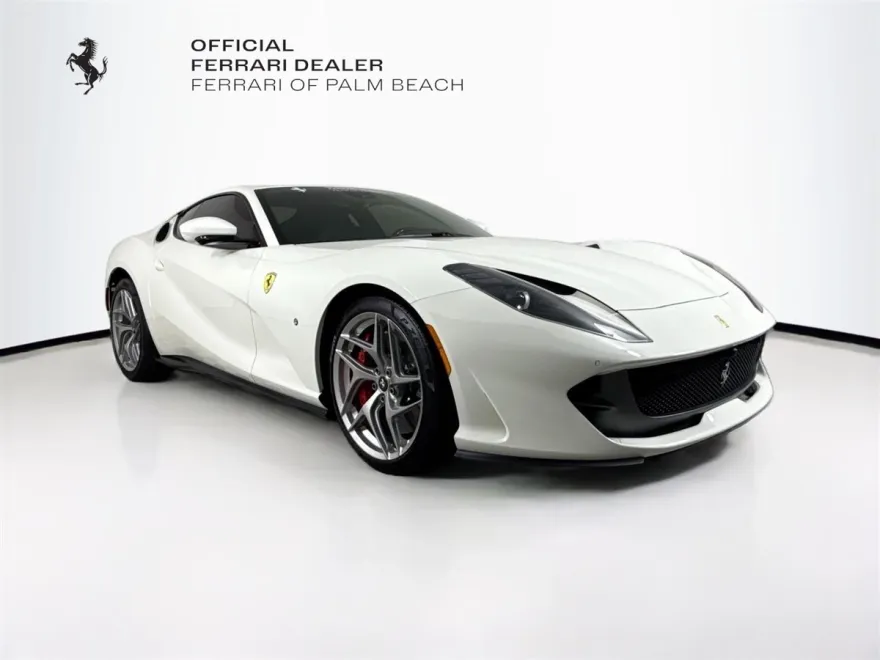 2020 Ferrari 812 Superfast Base photo 1