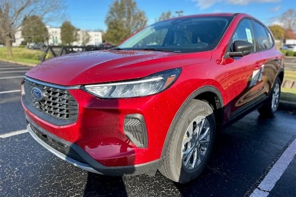 2025 Ford Escape Active photo 1