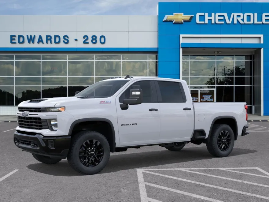 2026 Chevrolet Silverado 2500HD Custom photo 1