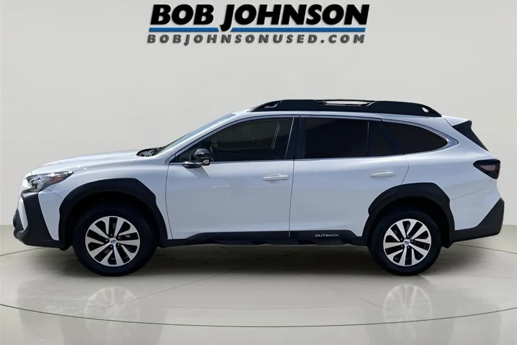 2024 Subaru Outback Premium photo 1