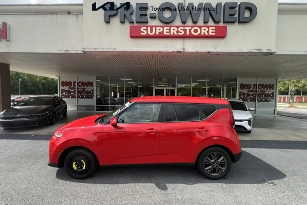 2020 Kia Soul EX photo 1