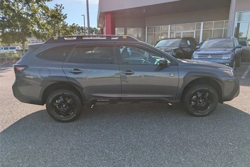 2023 Subaru Outback Wilderness photo 1