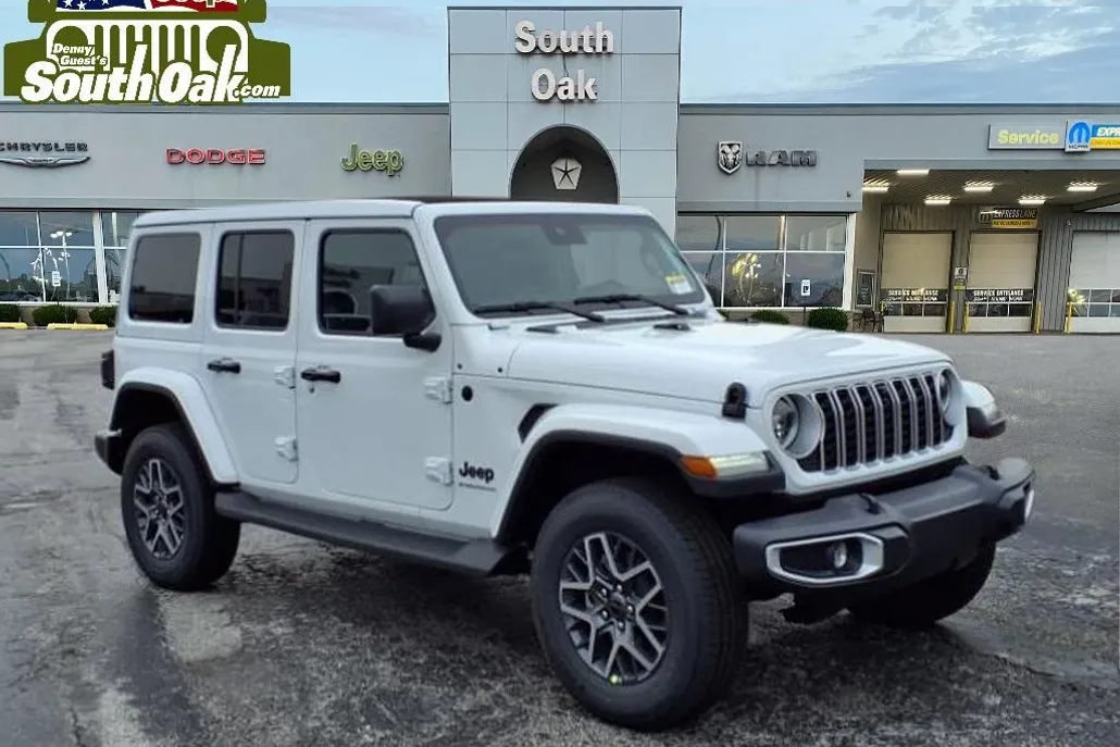 2025 Jeep Wrangler Sahara photo 1