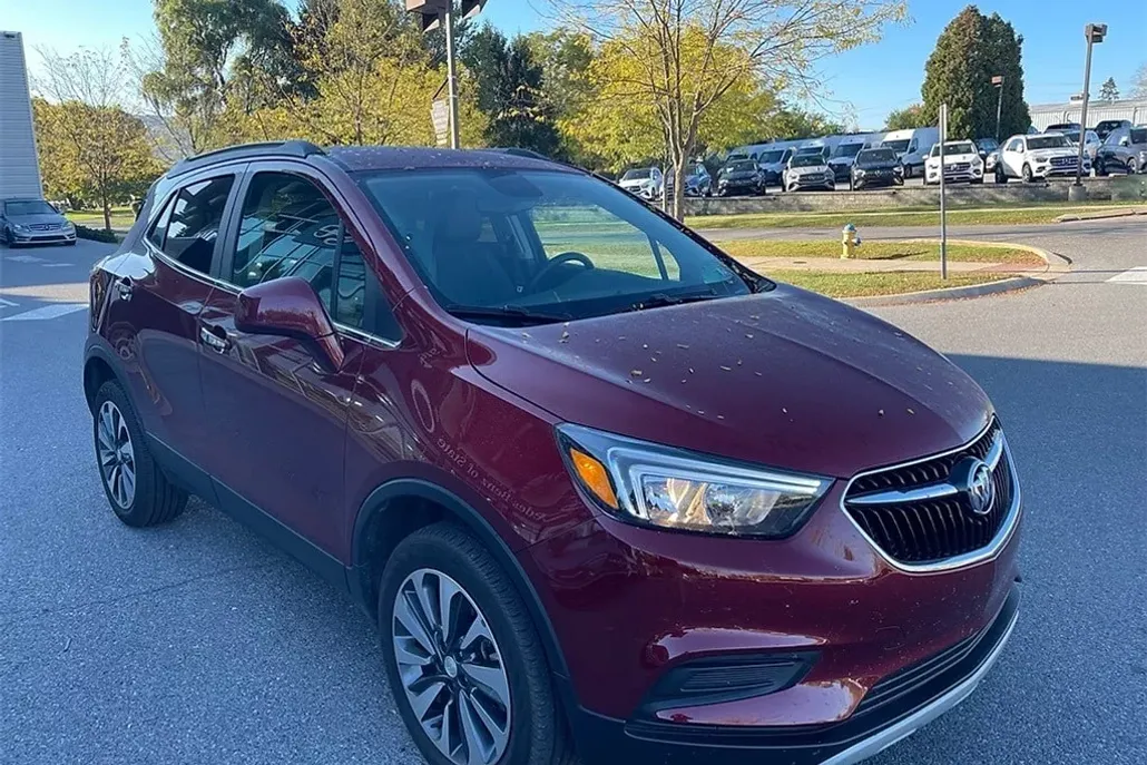 2022 Buick Encore Preferred photo 1
