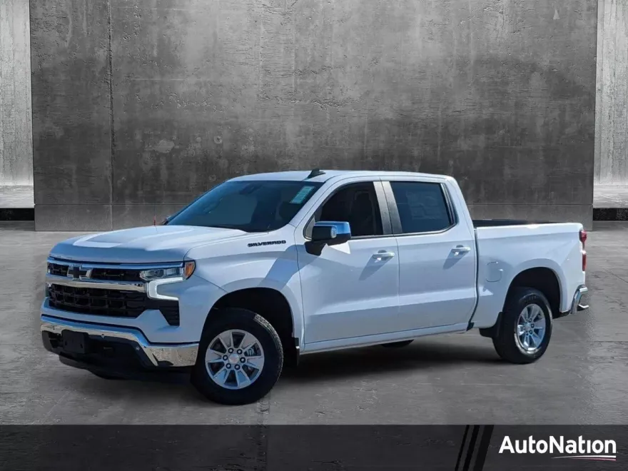 2025 Chevrolet Silverado 1500 LT photo 1