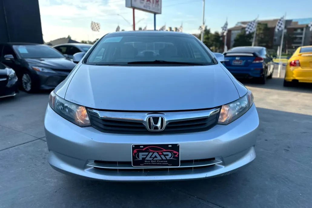 2012 Honda Civic LX photo 1
