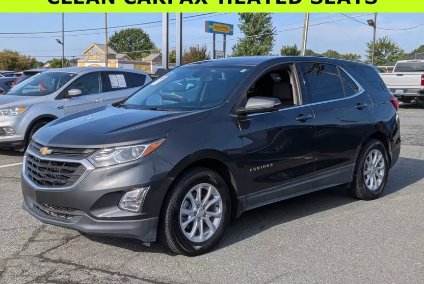 2018 Chevrolet Equinox LT photo 1