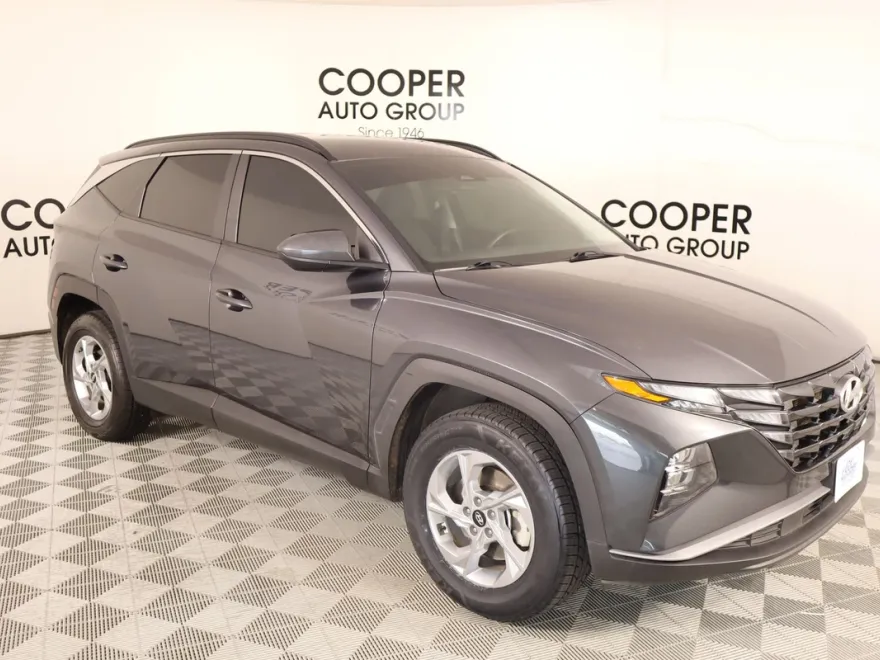 2024 Hyundai Tucson SEL photo 1