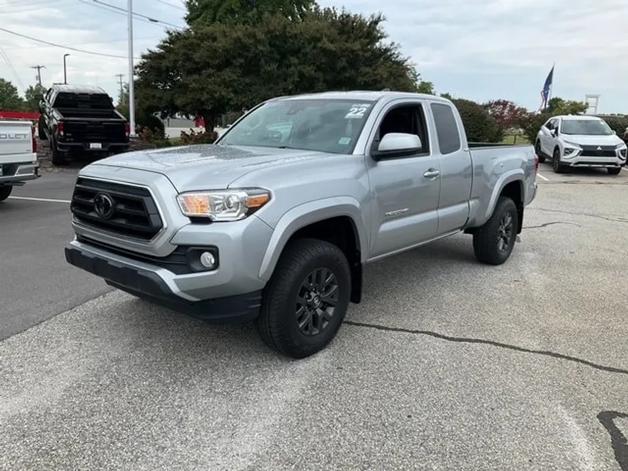 2022 Toyota Tacoma SR photo 1
