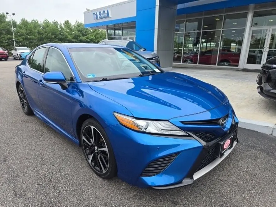 2018 Toyota Camry XSE photo 1