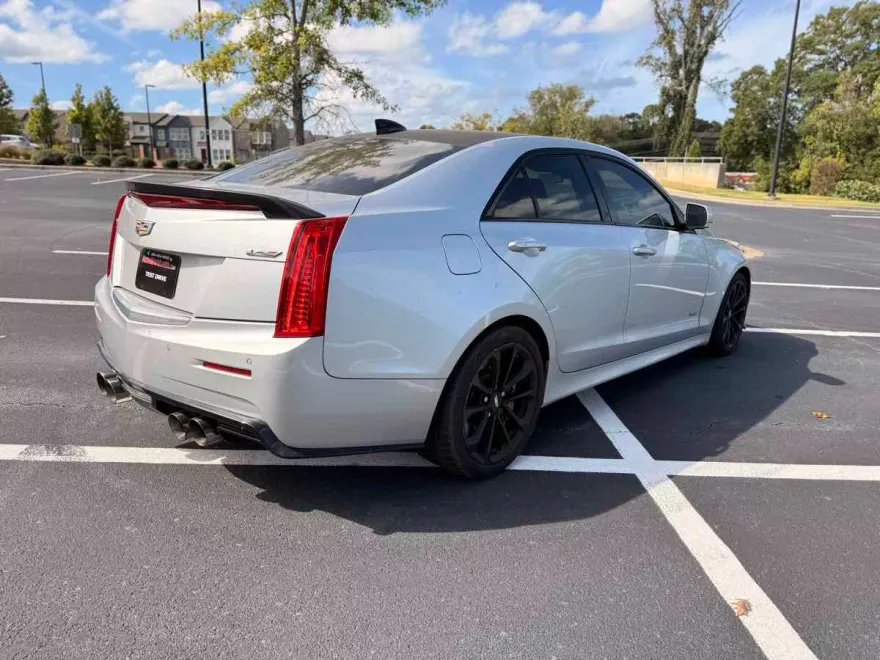 2017 Cadillac ATS V Luxury photo 1