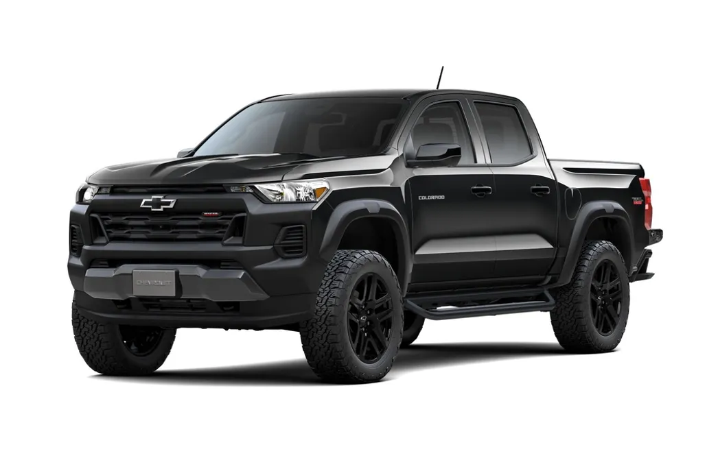 2025 Chevrolet Colorado Trail Boss photo 1