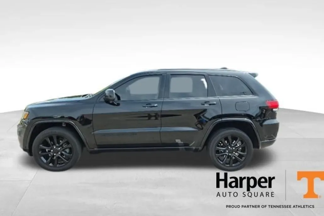 2020 Jeep Grand Cherokee Altitude photo 1