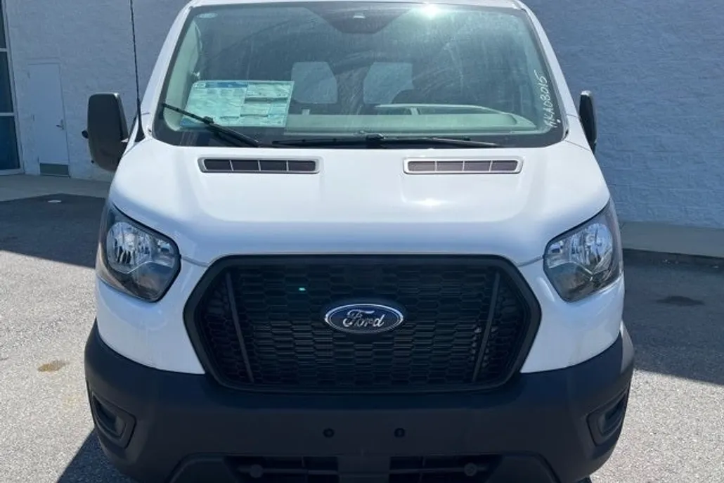 2024 Ford Transit photo 1