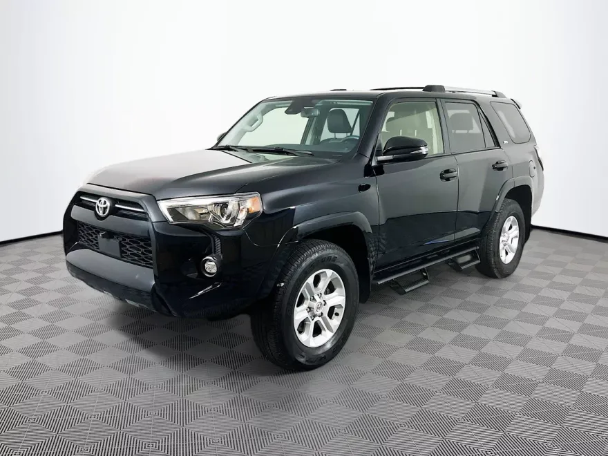 2023 Toyota 4Runner SR5 Premium photo 1