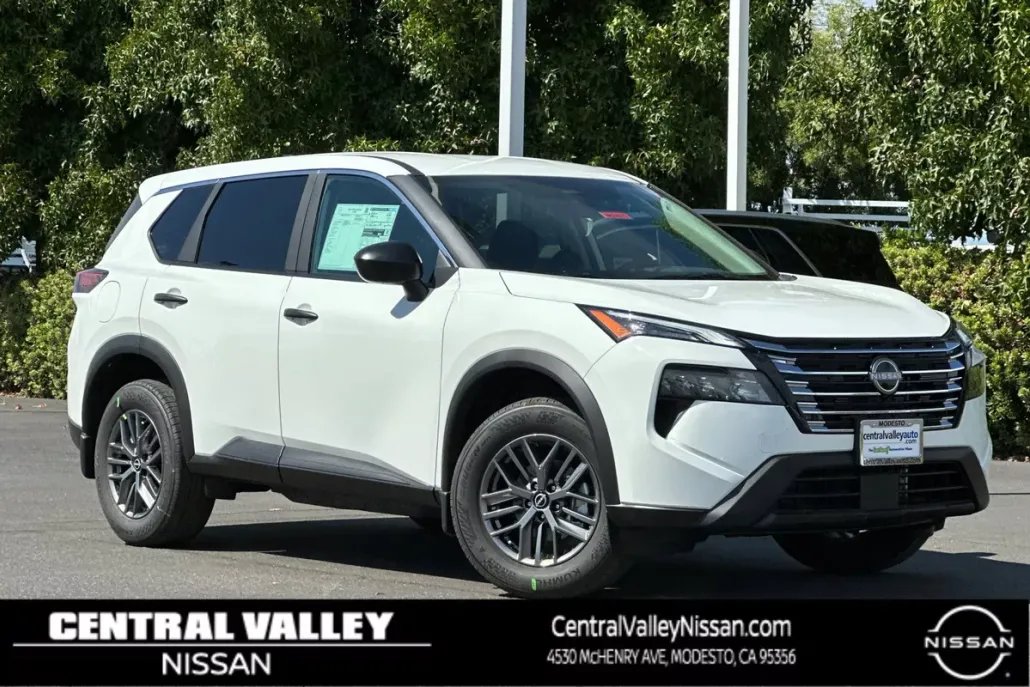 2026 Nissan Rogue S photo 1