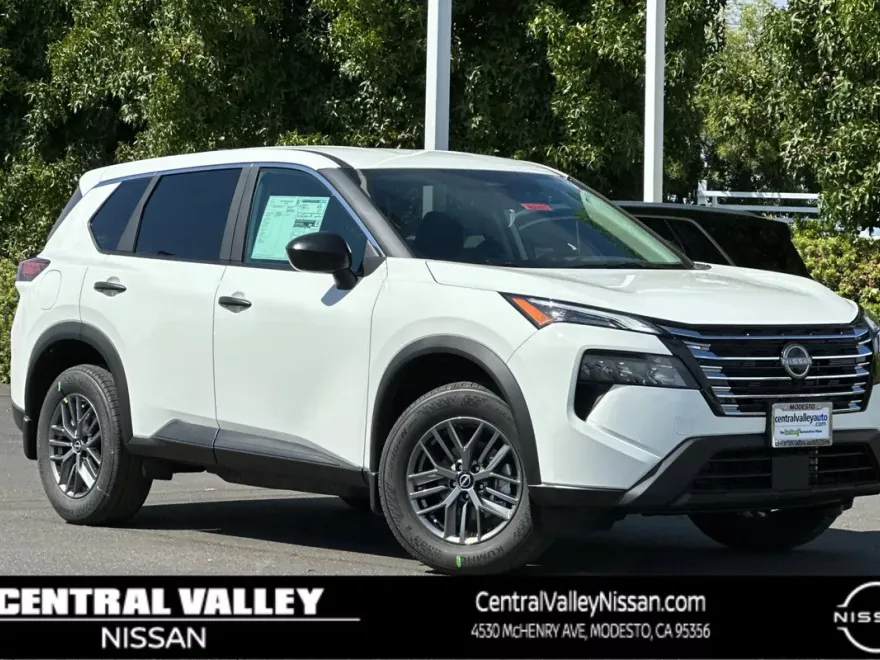 2026 Nissan Rogue S photo 1