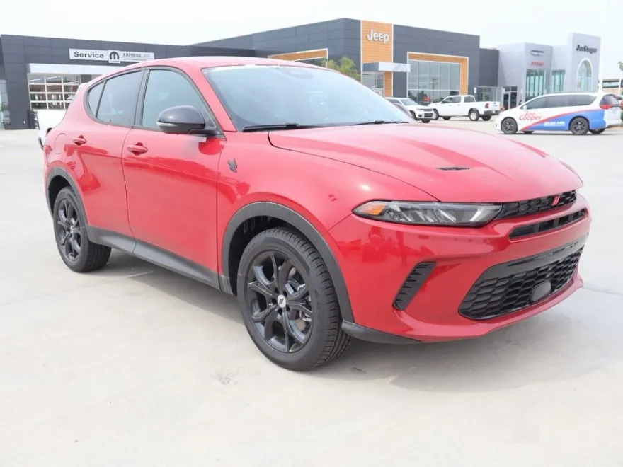 2025 Dodge Hornet GT photo 1