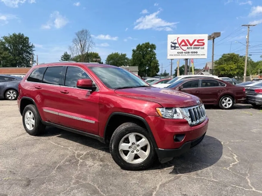 2013 Jeep Grand Cherokee Laredo photo 1