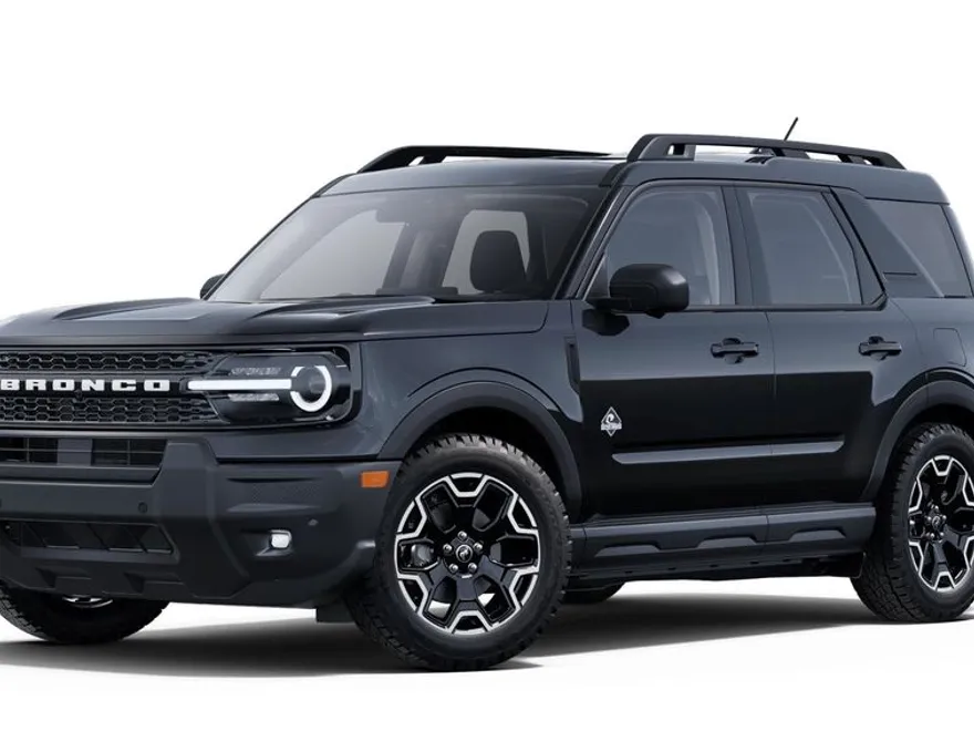2025 Ford Bronco Sport Outer Banks photo 1