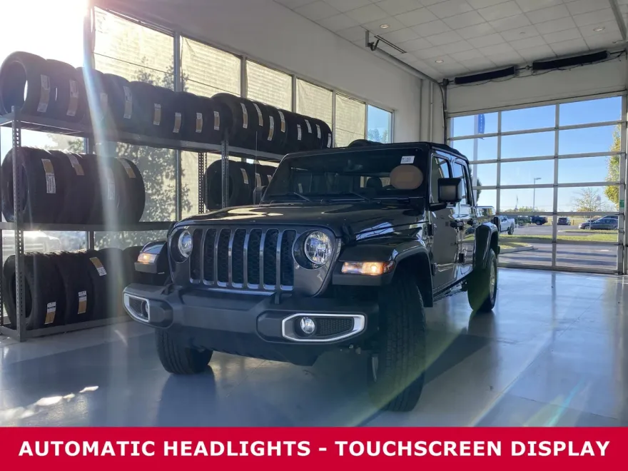 2023 Jeep Gladiator Sport S photo 1