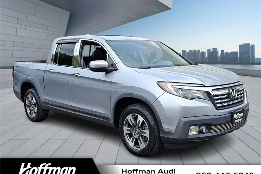 2019 Honda Ridgeline RTL photo 1