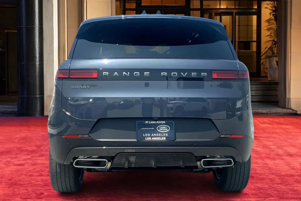 2025 Land Rover Range Rover Sport SE photo 1