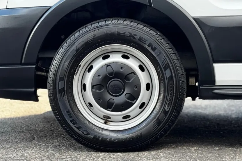 2019 Ford Transit photo 1
