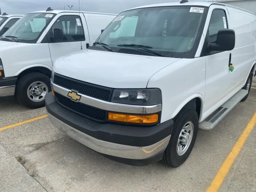 2023 Chevrolet Express 2500 Van Cargo photo 1