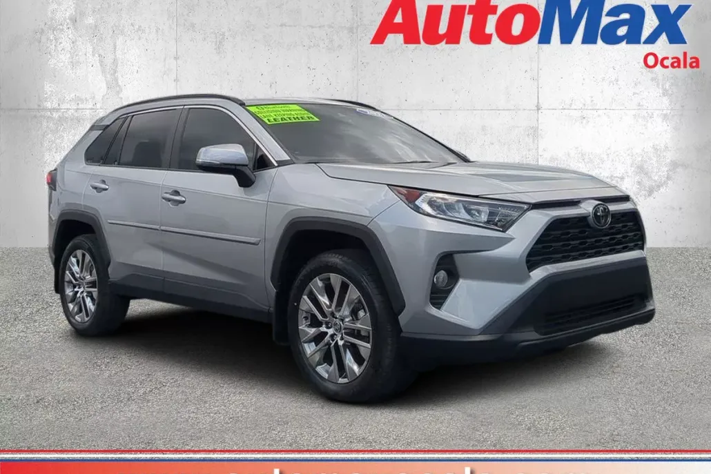 2021 Toyota RAV4 XLE Premium photo 1