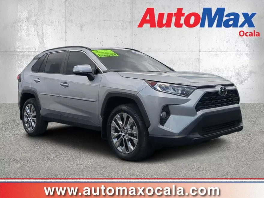 2021 Toyota RAV4 XLE Premium photo 1